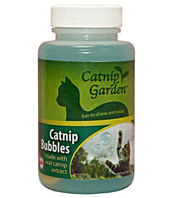 Multipet Catnip Garden Bubbles Catnip Cat Toy, 5-oz (Size: 5-oz)